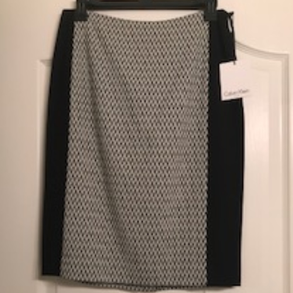 Calvin Klein Chevron Pencil Skirt NWT Size 4